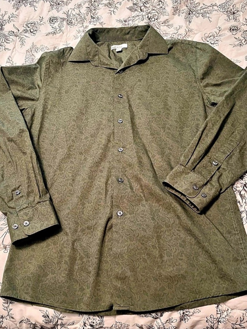 bar III slim fit stretch Floral Button Down in Green Size Medium